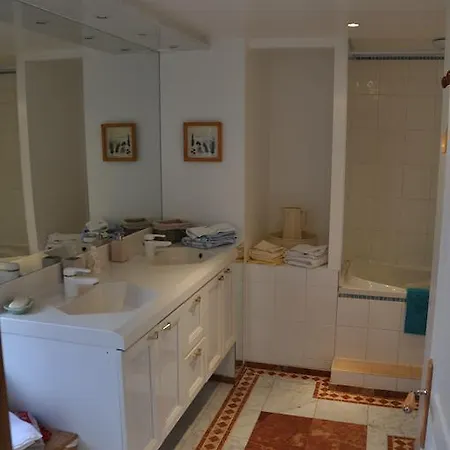 Noa بيت للعطل