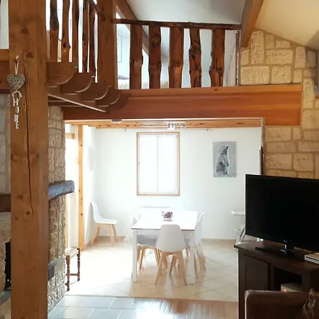 Noa * كسونبورت-لونجمير